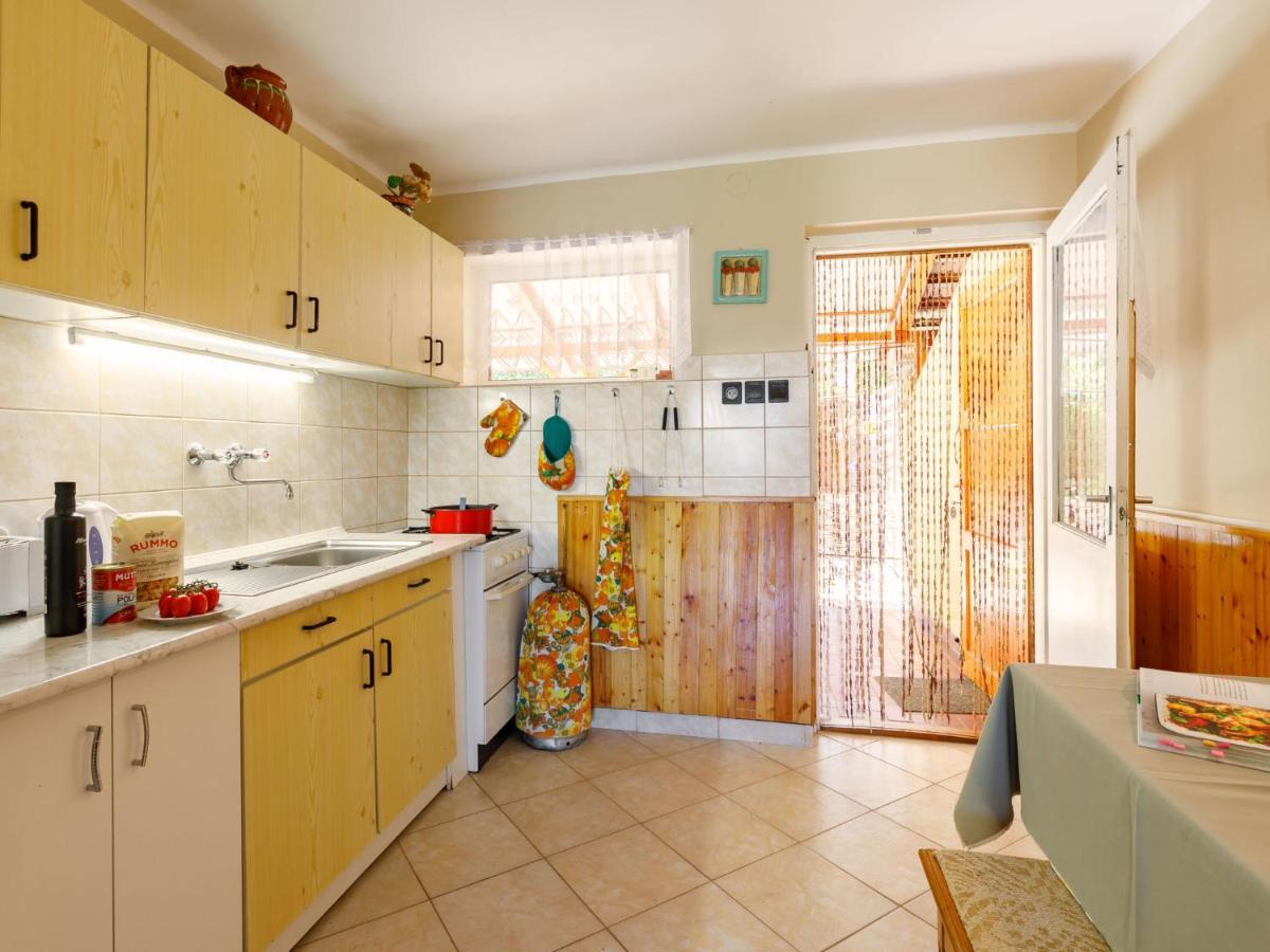 באלאטונסארסו Holiday Home Jazmin By Interhome מראה חיצוני תמונה